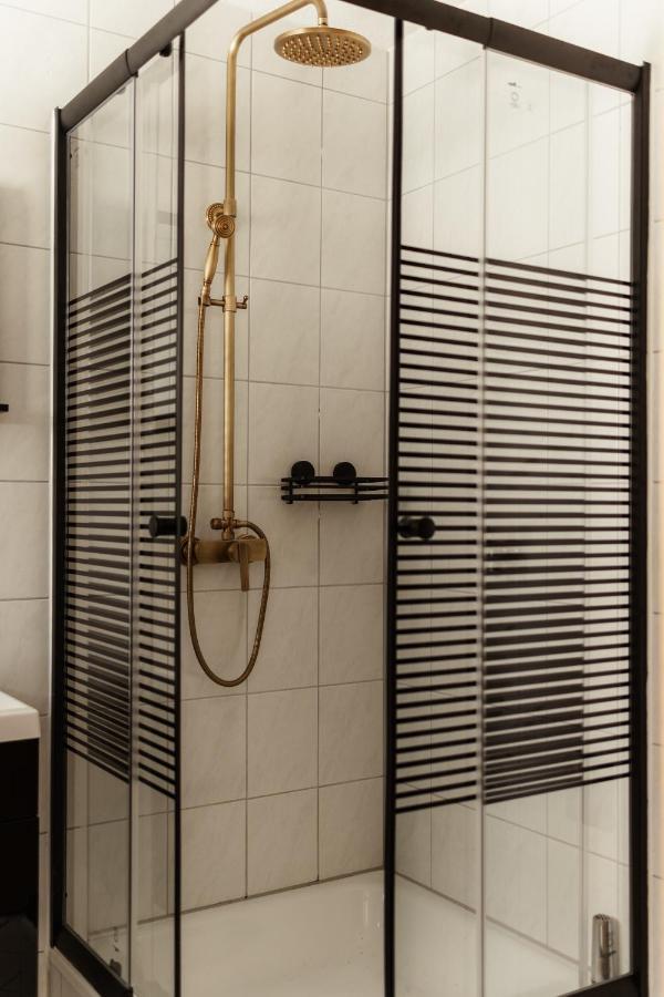 Casa D'Oro Apartment ฟรีดริชส์ฮาเฟน ภายนอก รูปภาพ